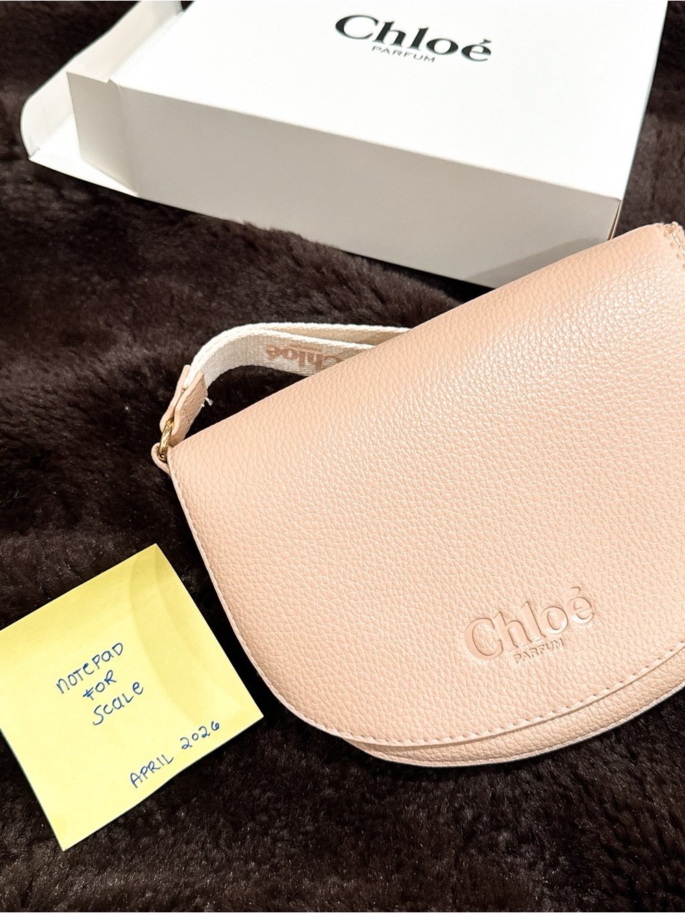 Chloe Pebbled faux Leather wristlet - Picture 2 of 2